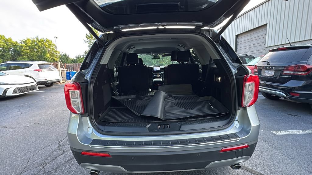 Used 2021 Ford Explorer Limited AWD/4WD image 31