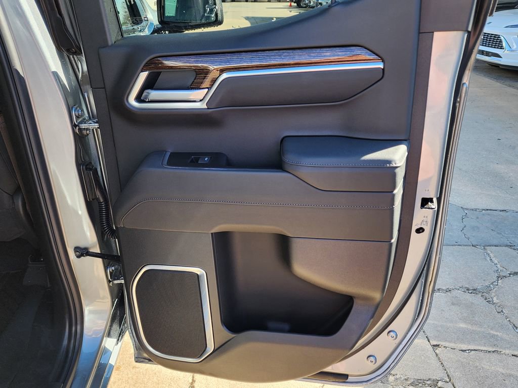New 2026 GMC Sierra 1500 Elevation image 38