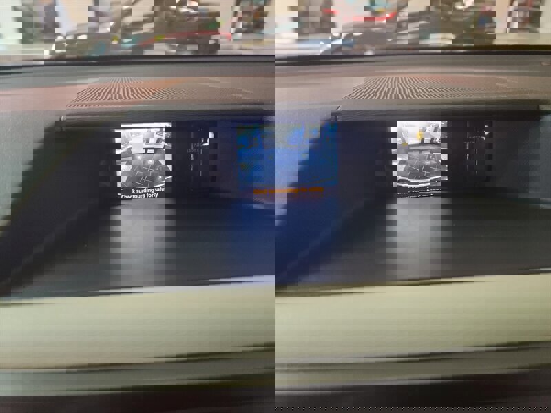 Used 2014 Toyota Sienna LE image 21