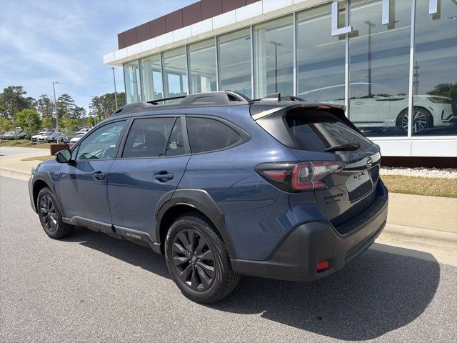 Used 2023 Subaru Outback Onyx Edition image 3