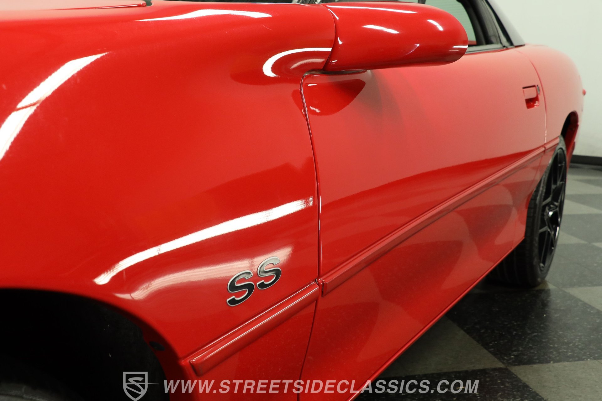 Used 2002 Chevrolet Camaro Z28 w/ SS Performance/Appearance Pkg RWD image 22