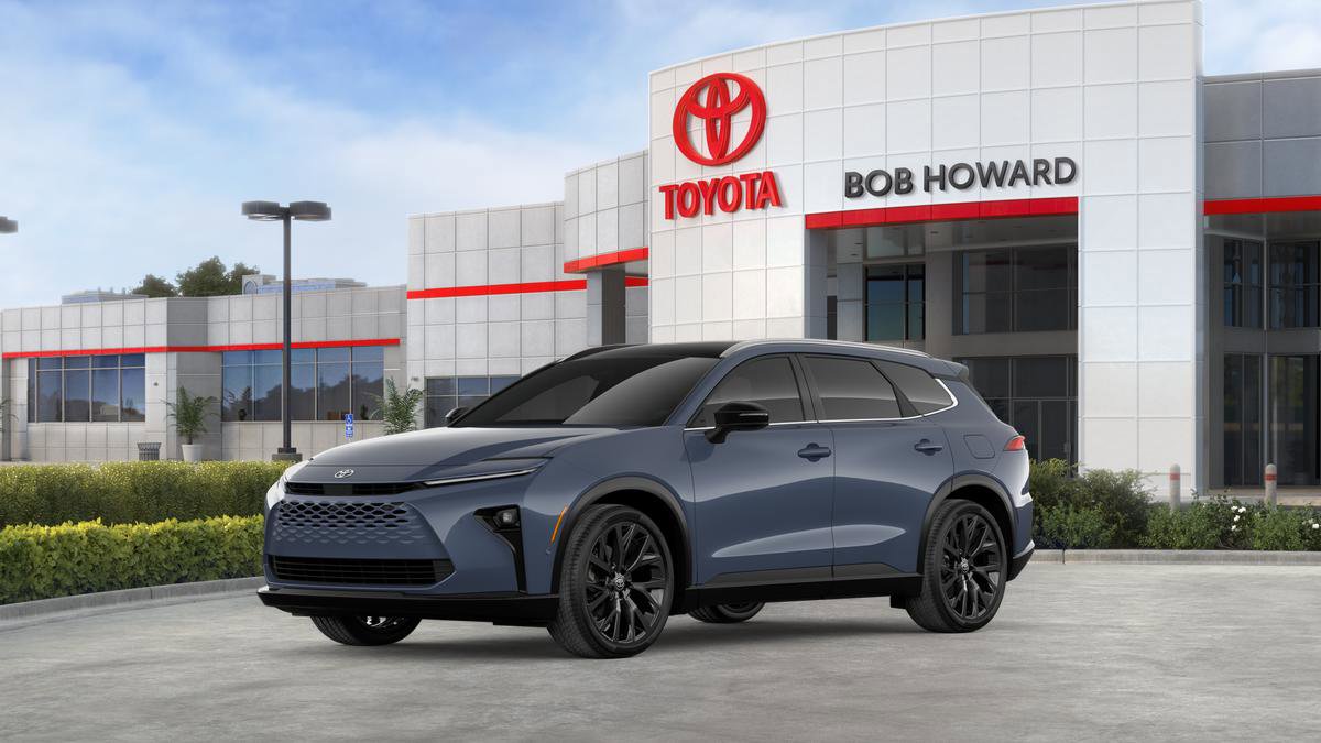 New 2026 Toyota Crown Signia AWD/4WD image 2