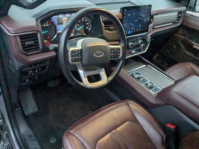 Used 2023 Ford Expedition Limited image 10