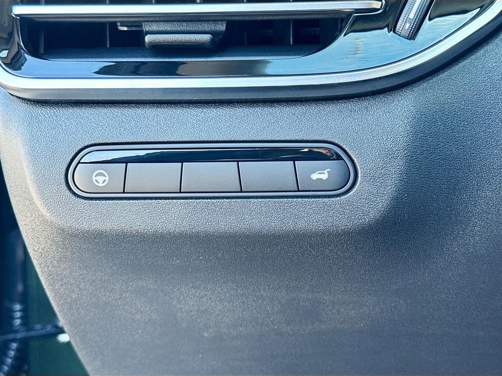 Certified 2026 INFINITI QX60 Luxe w/ Cargo Package image 11