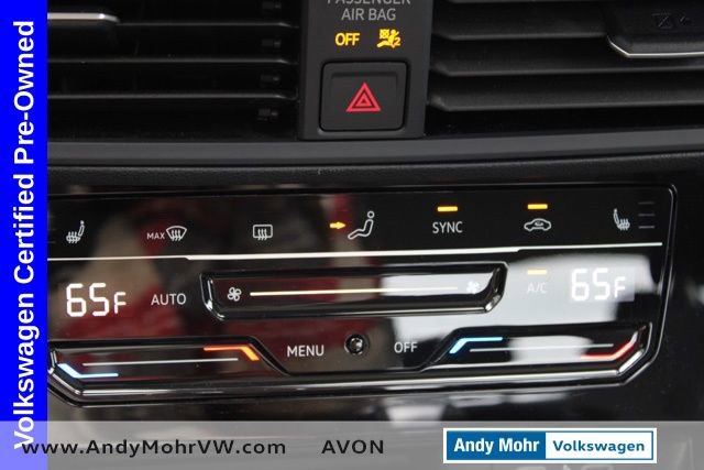 Used 2025 Volkswagen Jetta SE image 37