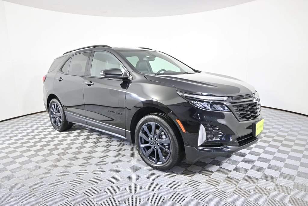 Used 2024 Chevrolet Equinox RS w/ RS Leather Package AWD/4WD image 9