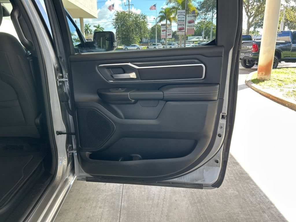 Certified 2025 RAM 1500 Big Horn AWD/4WD image 32