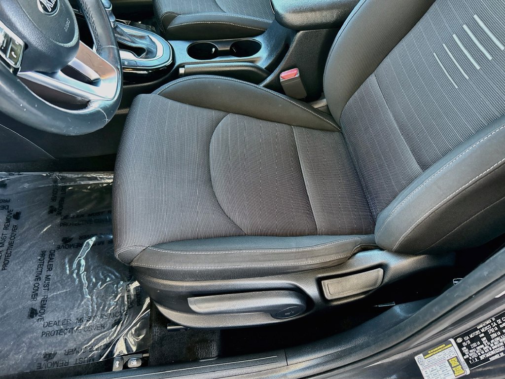 Used 2019 Kia Forte S FWD image 18