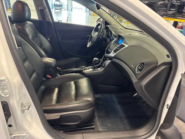 Used 2012 Chevrolet Cruze LTZ FWD image 16