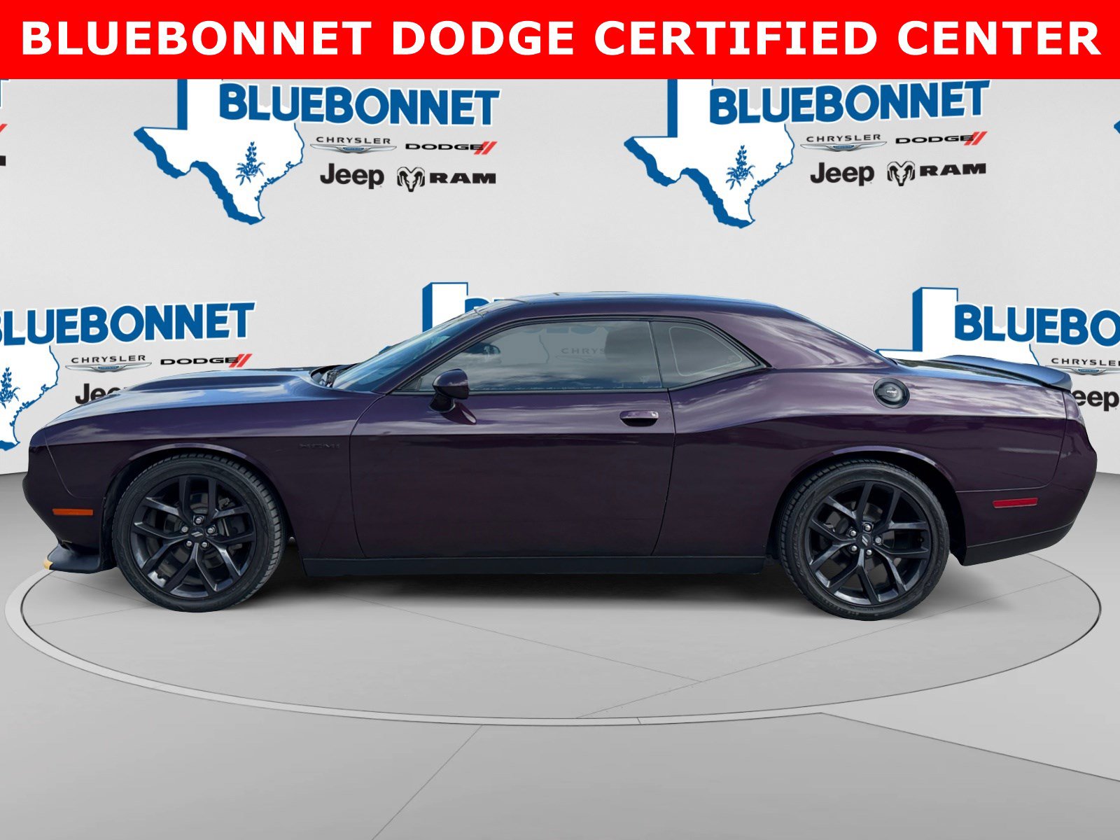 Used 2021 Dodge Challenger R/T w/ Blacktop Package RWD image 8