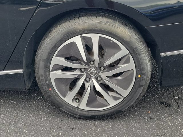 Used 2018 Honda Accord EX image 29