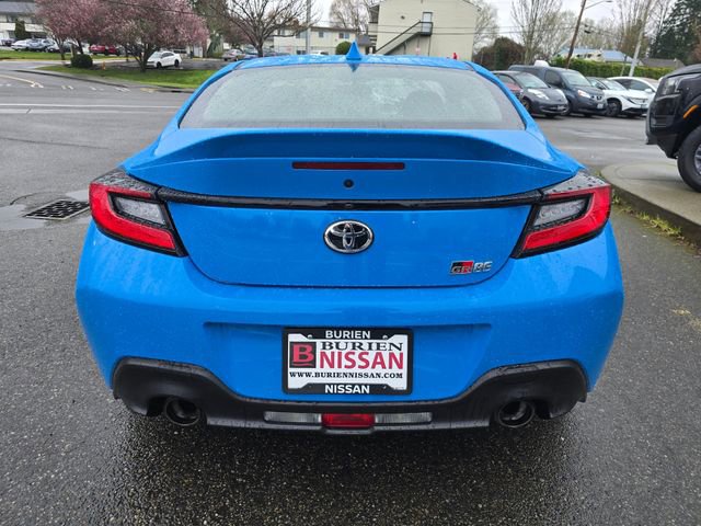 Used 2022 Toyota GR86 Premium w/ ALL Weather Mat Package (TMS) image 8