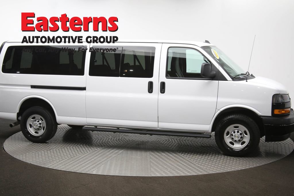 Used 2023 Chevrolet Express 3500 LS image 43