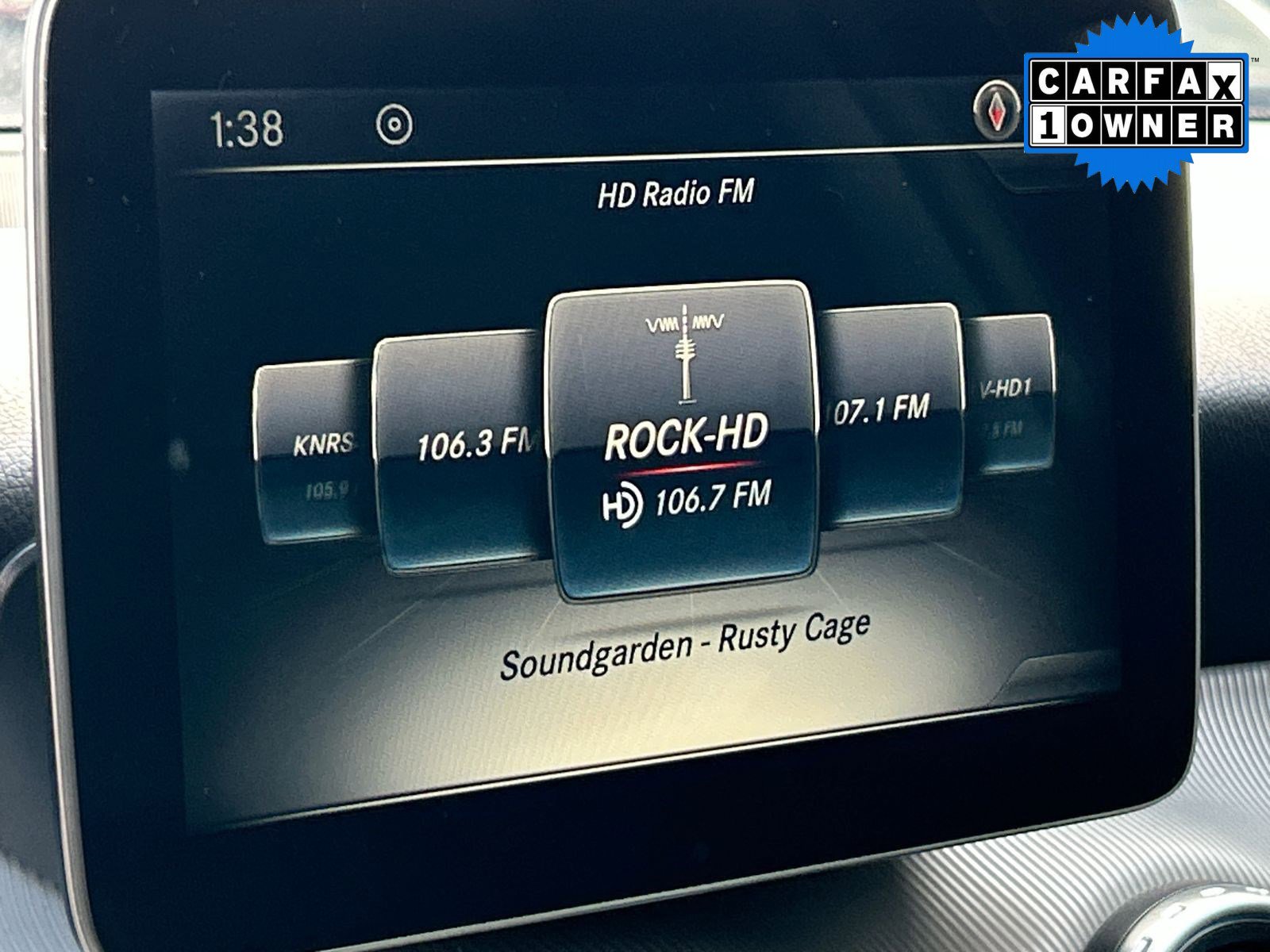 Used 2017 Mercedes-Benz GLA 250 4MATIC image 17