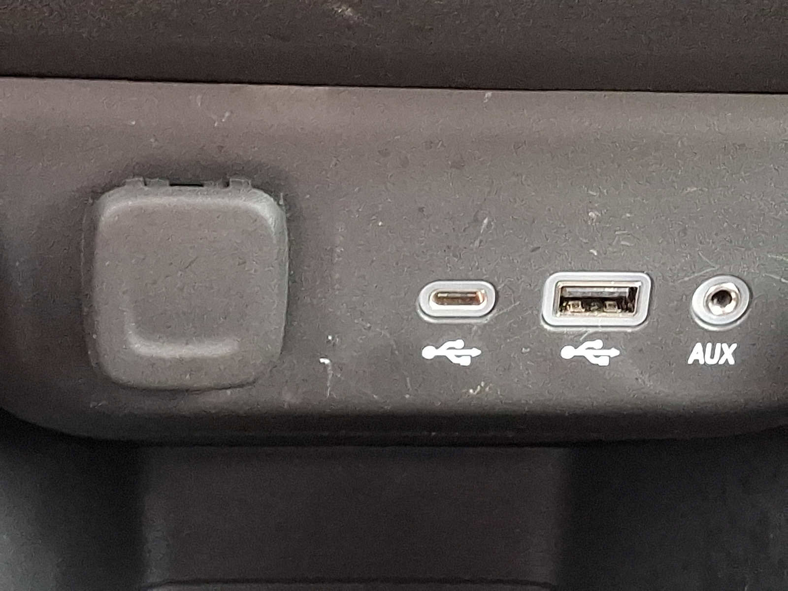 Used 2023 Chevrolet TrailBlazer LT w/ Convenience Package image 27