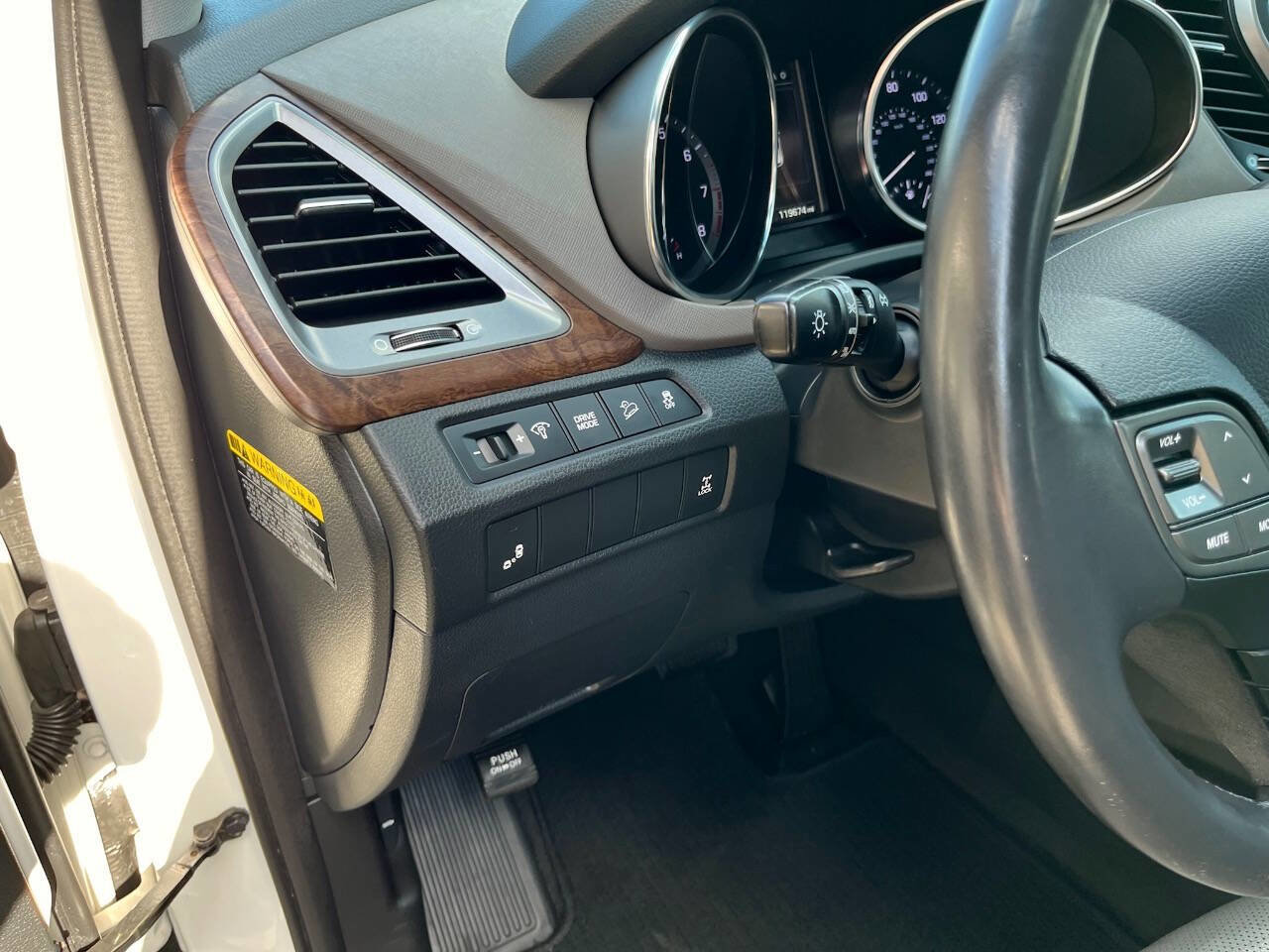 Used 2018 Hyundai Santa Fe SE w/ SE Premium Package 02 image 36