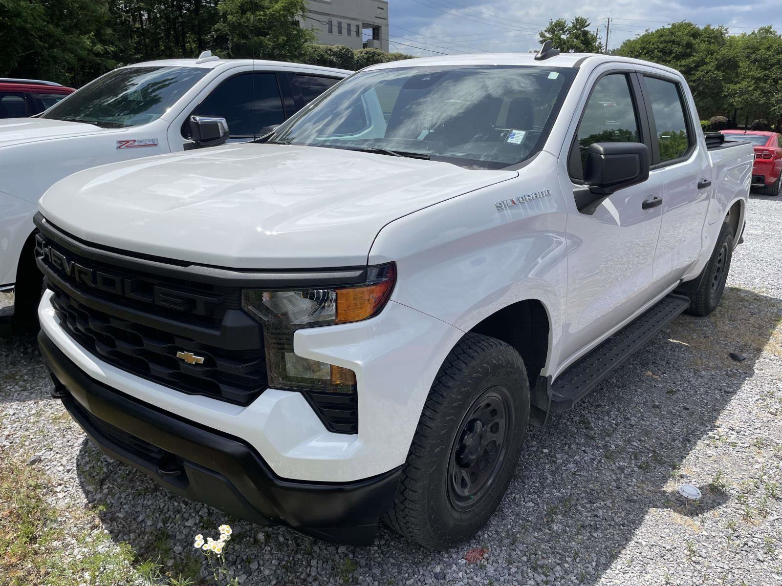 Used 2024 Chevrolet Silverado 1500 W/T w/ Trailering Package RWD image 3