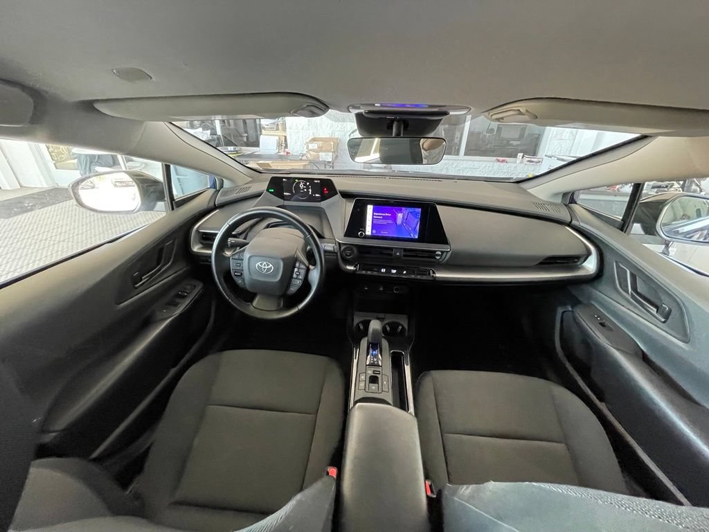 Used 2023 Toyota Prius LE FWD image 19