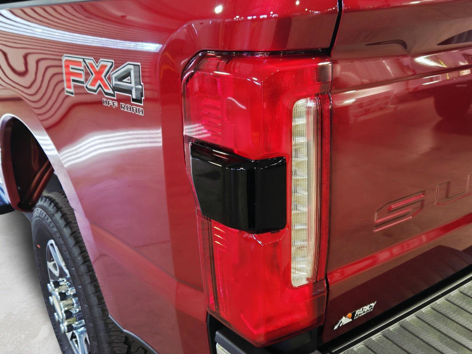 New 2026 Ford F350 Lariat w/ FX4 Off-Road Package AWD/4WD image 18