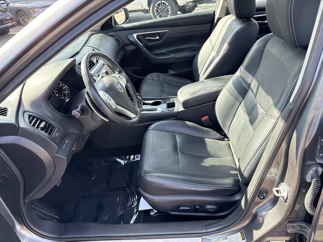 Used 2016 Nissan Altima 3.5 SL w/ 3.5 Technology Package FWD image 14