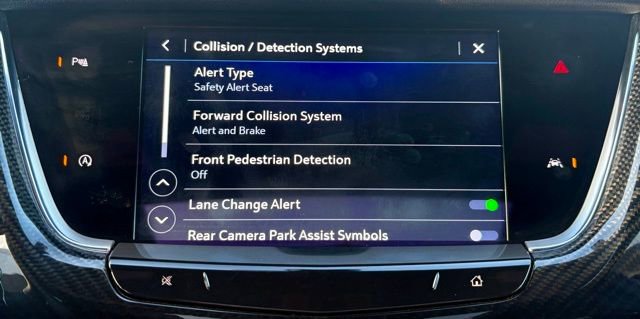 Used 2025 Cadillac XT6 Sport image 47