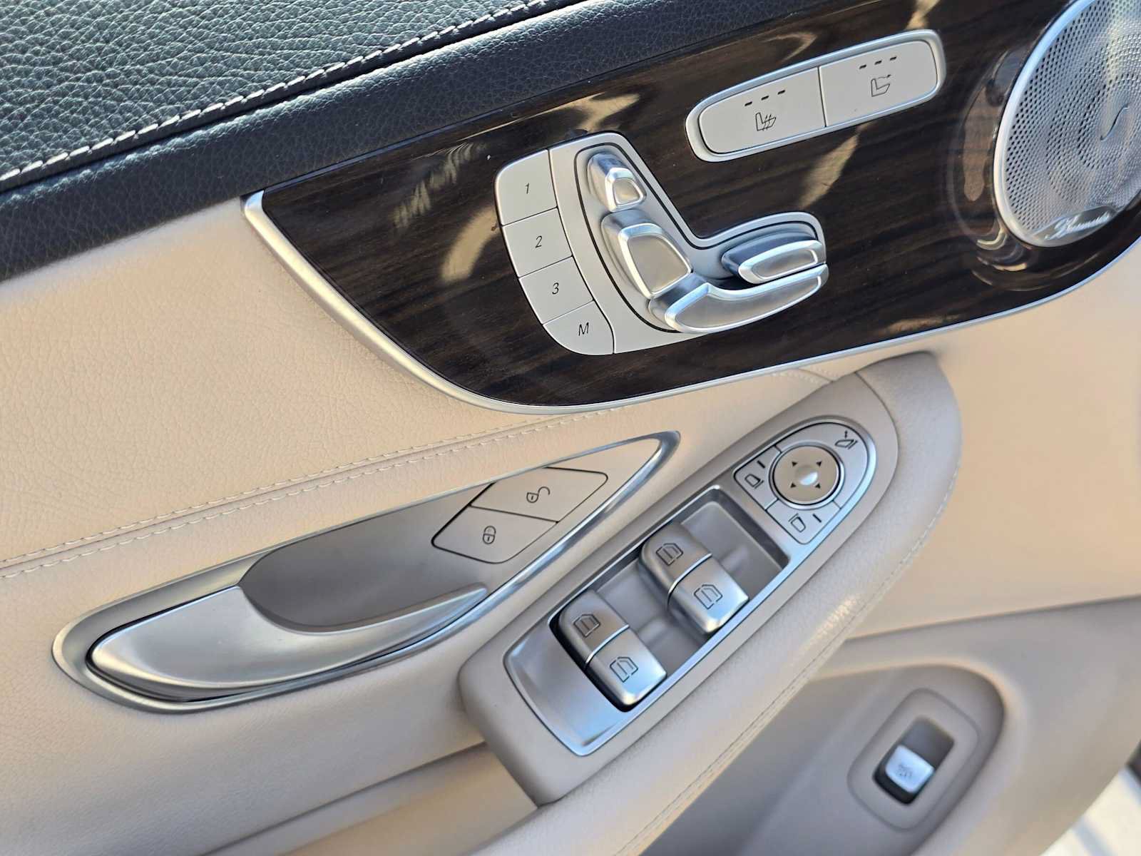 Used 2017 Mercedes-Benz C 300 Cabriolet image 17