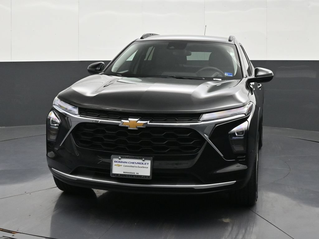 Certified 2026 Chevrolet Trax LT FWD image 8