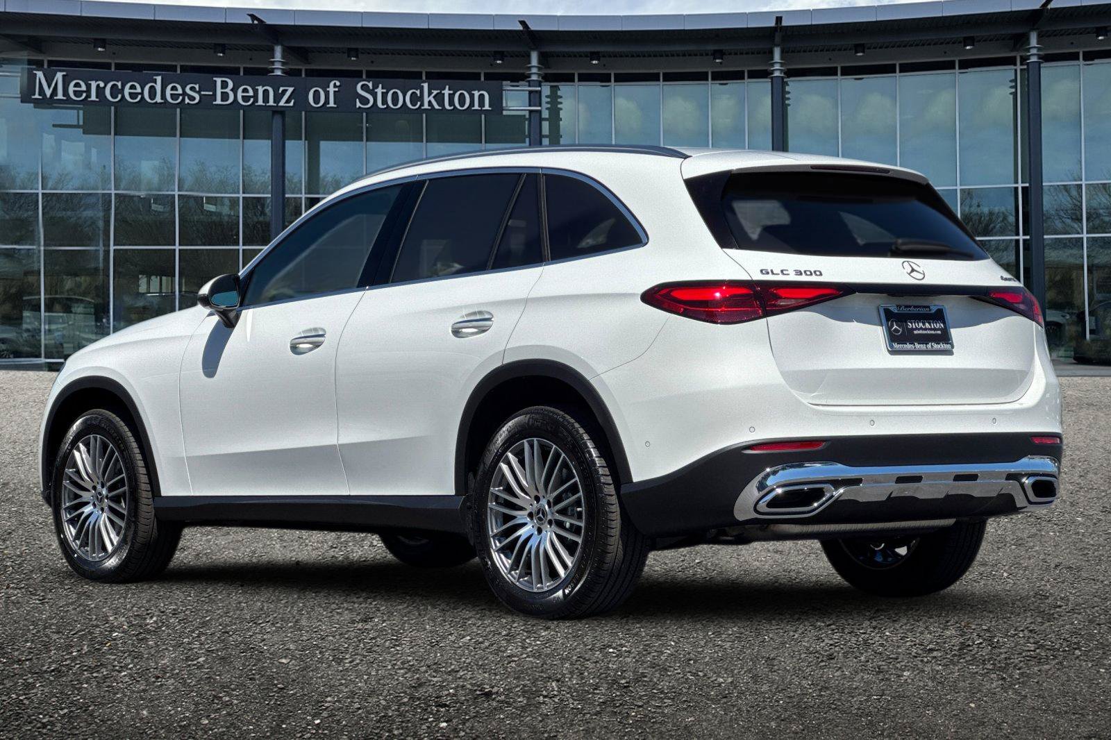 New 2026 Mercedes-Benz GLC 300 4MATIC image 6