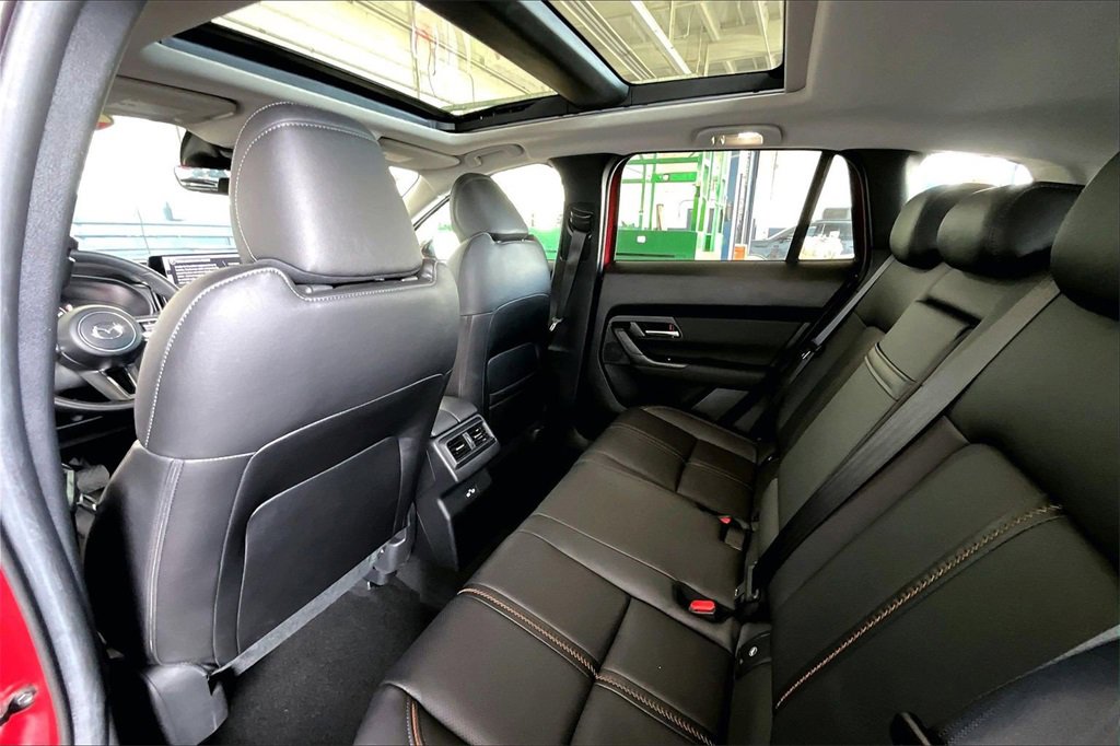 Certified 2025 MAZDA CX-50 2.5 Hybrid w/ Premium Plus Pkg image 16