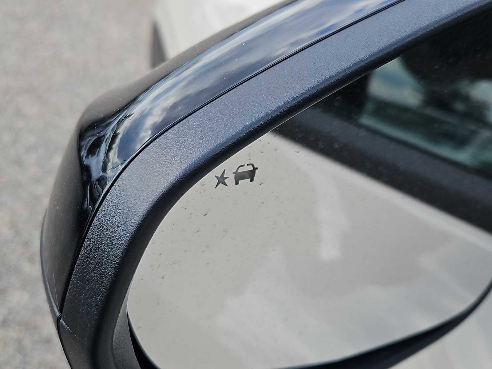 New 2026 Chevrolet Trax ACTIV w/ Sunroof Package FWD image 6