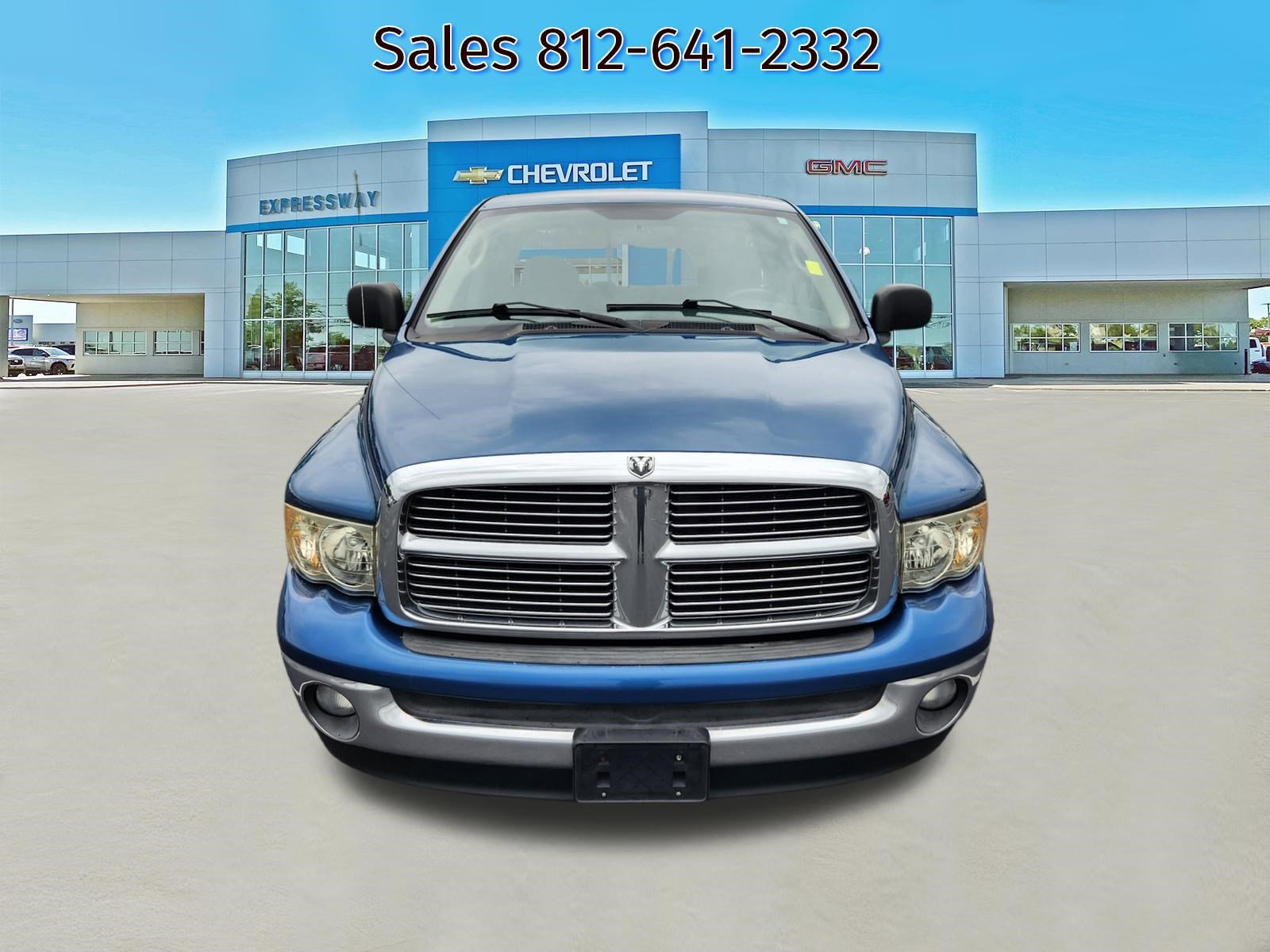 Used 2004 Dodge Ram 1500 Truck SLT w/ Trailer Tow Group RWD image 2