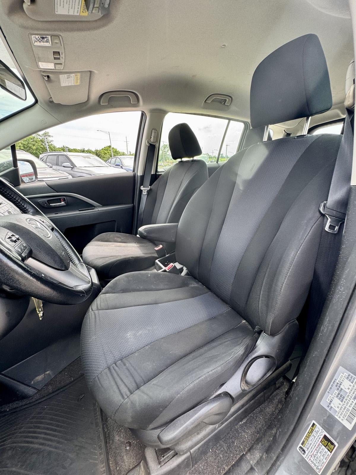 Used 2014 MAZDA MAZDA5 Touring FWD image 17