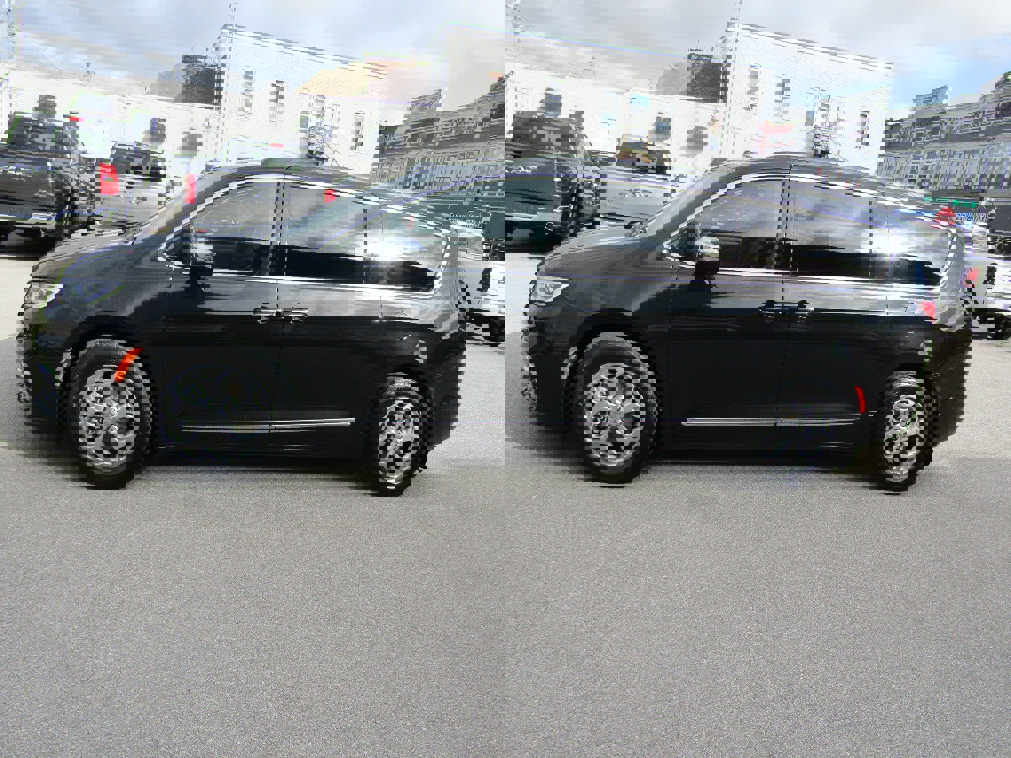 Used 2023 Chrysler Pacifica Limited image 6