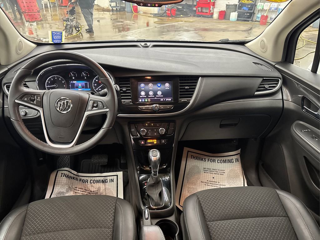 Used 2022 Buick Encore Preferred w/ Safety Package image 20