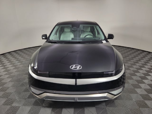 Certified 2024 Hyundai Ioniq 5 Limited AWD/4WD image 8