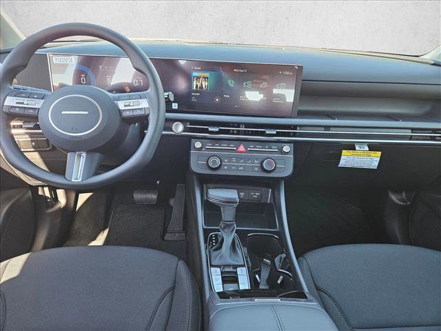 New 2026 Hyundai Tucson SE image 14