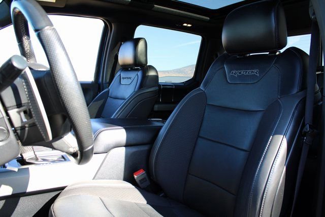 Used 2019 Ford F150 Raptor w/ Equipment Group 802A Luxury image 16