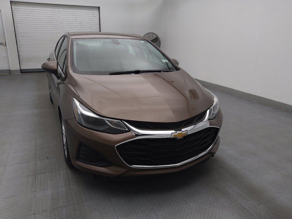 Used 2019 Chevrolet Cruze LT image 14