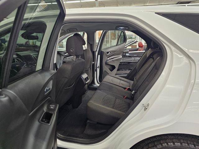 Used 2020 Chevrolet Equinox LT FWD image 30