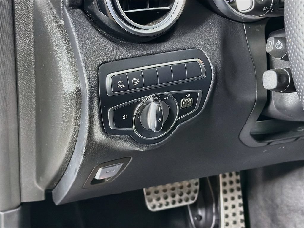 Used 2019 Mercedes-Benz GLC 43 AMG 4MATIC image 10