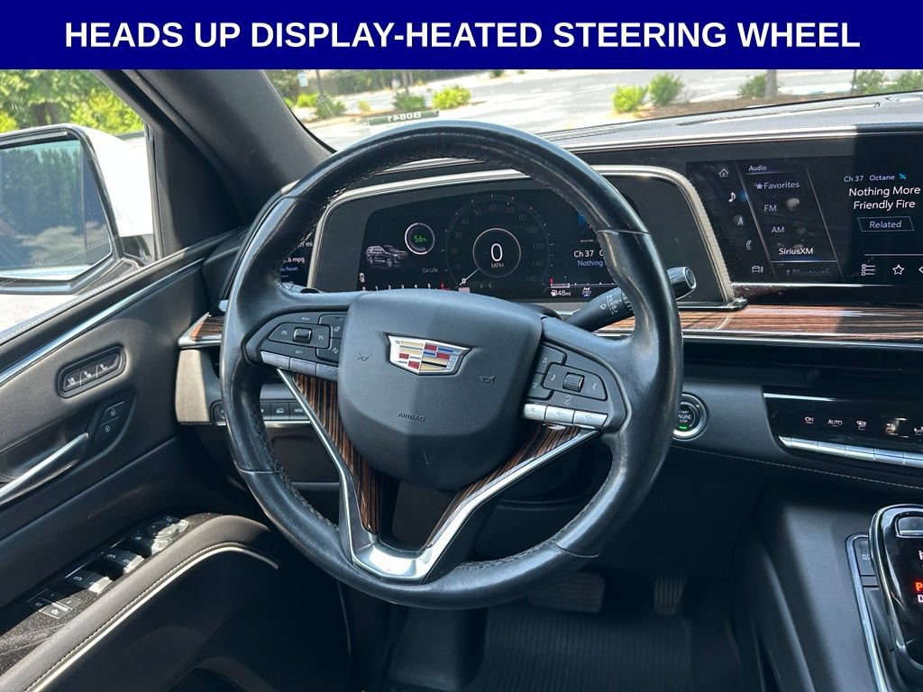 Used 2021 Cadillac Escalade Premium Luxury AWD/4WD image 16