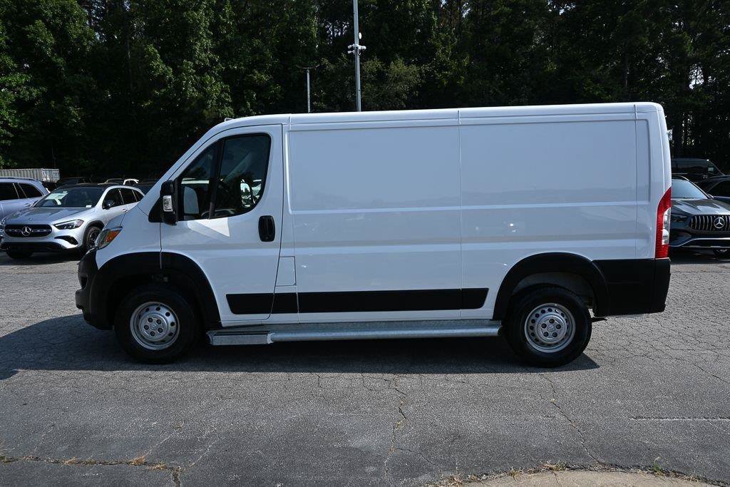 Used 2025 RAM ProMaster 2500 w/ U-Haul Equipment Group FWD image 3