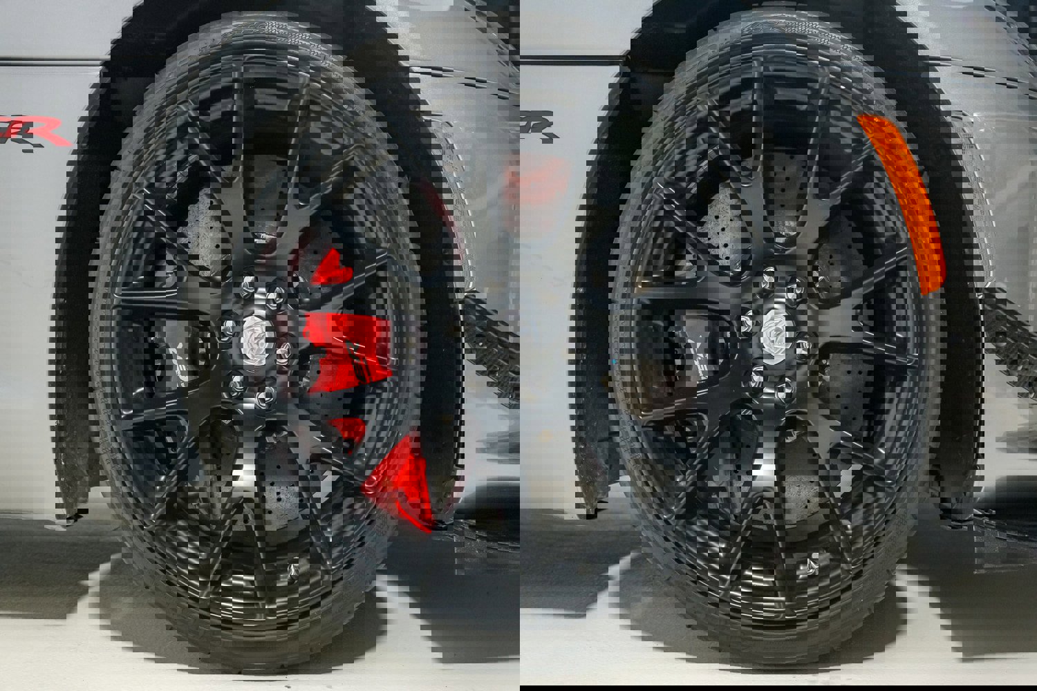 Used 2016 Dodge Viper ACR image 12