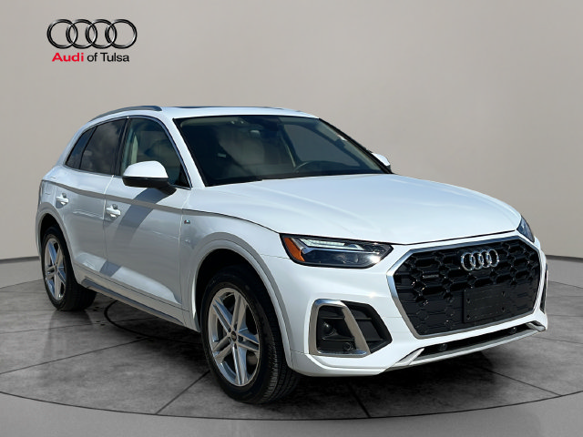 Used 2023 Audi Q5 e Premium Plus w/ Premium Plus Package