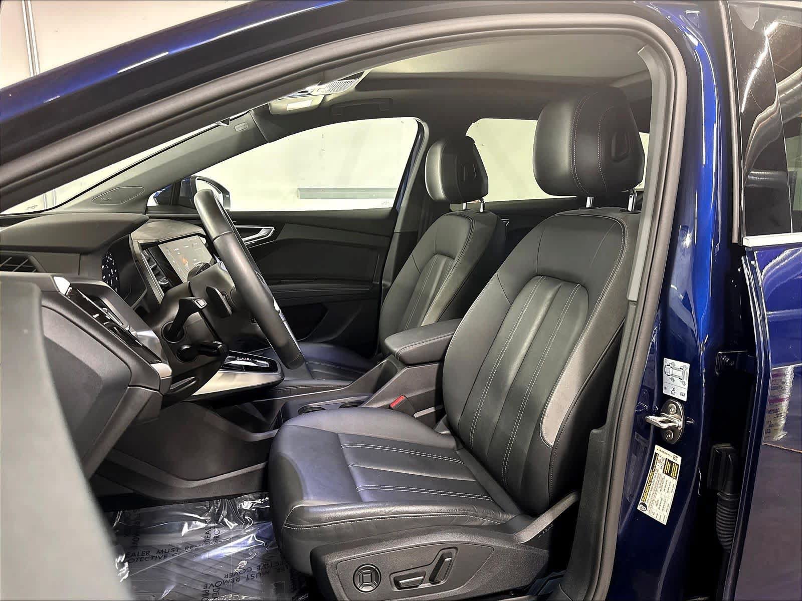 Used 2023 Audi Q4 e-tron Premium Plus w/ Premium Plus RWD image 25