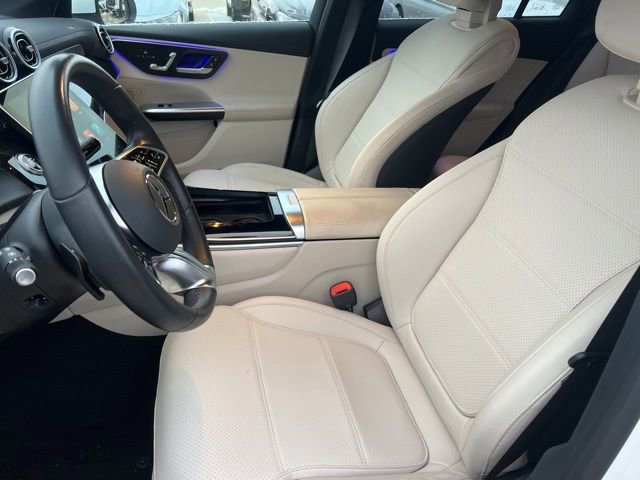 Used 2025 Mercedes-Benz GLC 300 GLC 300 image 7