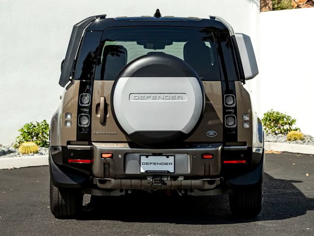 Certified 2022 Land Rover Defender 110 X AWD/4WD image 8