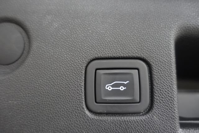 Used 2023 Chevrolet Equinox LT FWD image 22