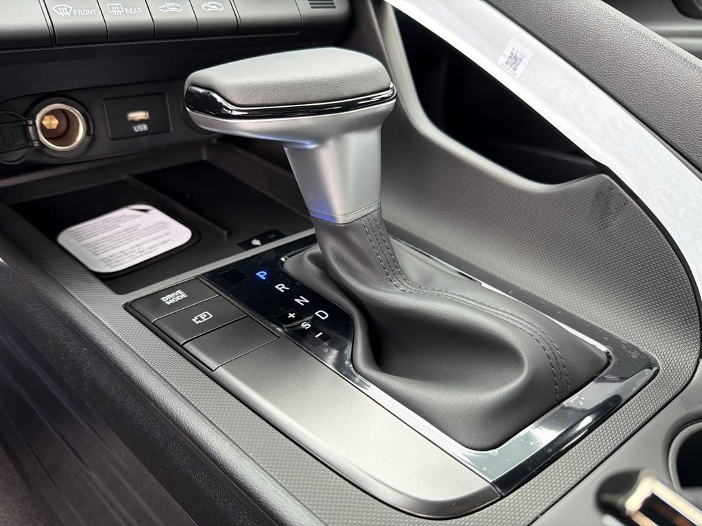 New 2026 Hyundai Elantra Sport FWD image 30