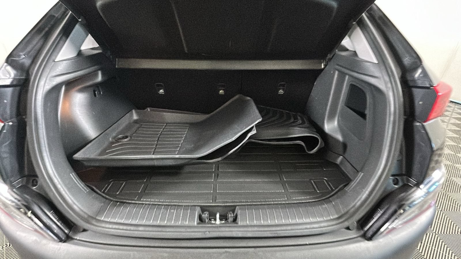 Certified 2023 Hyundai Kona SE AWD/4WD image 32